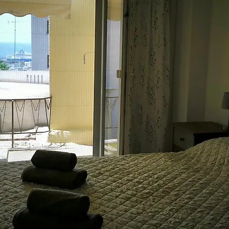 Apartmán Port View, Veranda, 80 Sqm, Spacious Place For 6 Soluň
