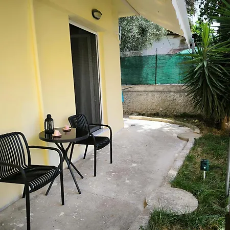 Port View, Veranda, 80 Sqm, Spacious Place For 6 Apartmán Soluň